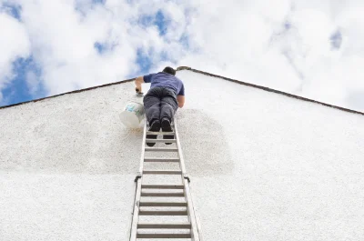 Peinture extérieure à Riotord — façades et ravalement